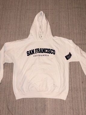 OCEAN BEACH Men's San Francisco Classic Applique Hoodie Size XL In White